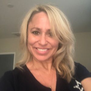 Meet your Posher, Tabitha